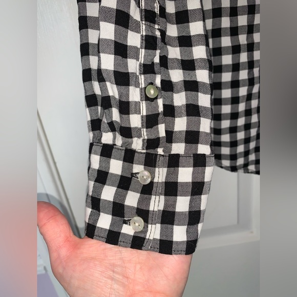 SOLD AS A FREE ITEM Women’s Black & White Plaid Shirt | Button Down | Size Small - Picture 8 of 13